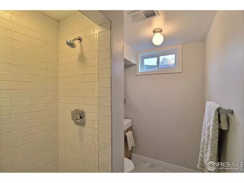 7270 Alan Dr, Denver, CO 80221 photo 28