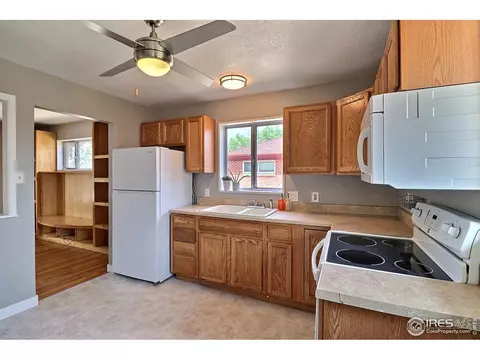 7270 Alan Dr, Denver, CO 80221 photo 10