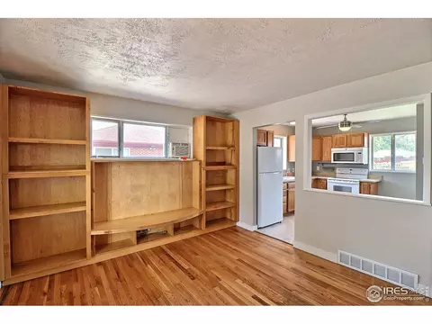 7270 Alan Dr, Denver, CO 80221 photo 6