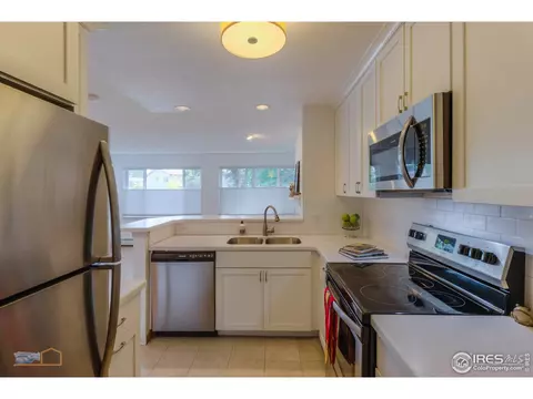 4980 Meredith Way #112, Boulder, CO 80303 photo 4