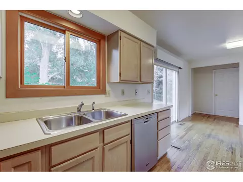 645 Ithaca Dr, Boulder, CO 80305 photo 10