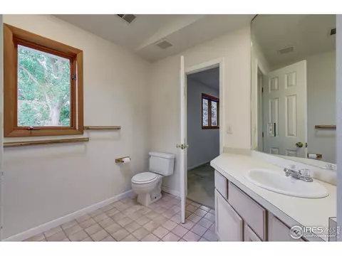 645 Ithaca Dr, Boulder, CO 80305 photo 21