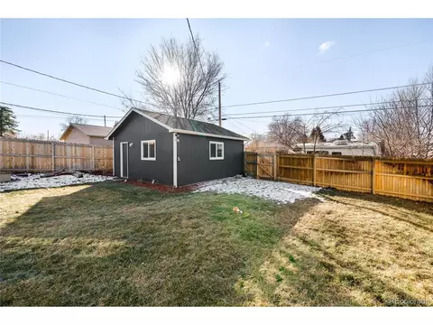 Exterior - 3017 N Steele St, Denver, CO 80205 photo 7 of 8