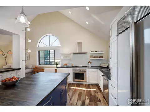 4892 Darwin Ct, Boulder, CO 80301 photo 10