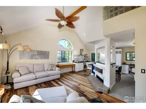 4892 Darwin Ct, Boulder, CO 80301 photo 4