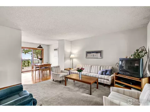 4675 Gordon Dr, Boulder, CO 80305 photo 4