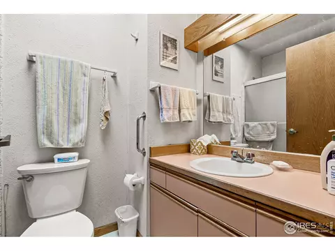 4675 Gordon Dr, Boulder, CO 80305 photo 17