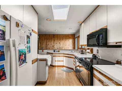 4675 Gordon Dr, Boulder, CO 80305 photo 10