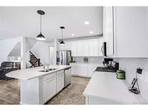27215 E Ottawa Dr, Aurora, CO 80016 photo 6