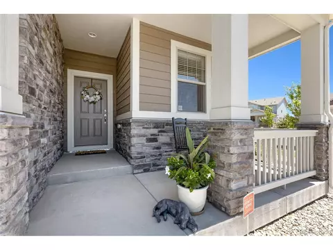 27215 E Ottawa Dr, Aurora, CO 80016 photo 2