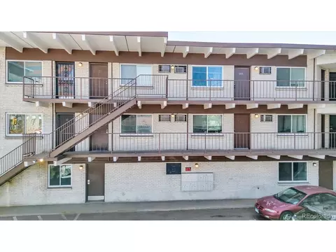 590 N Logan St #303, Denver, CO 80203