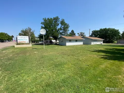 466 Cedar Ave, Akron, CO 80720 photo 3