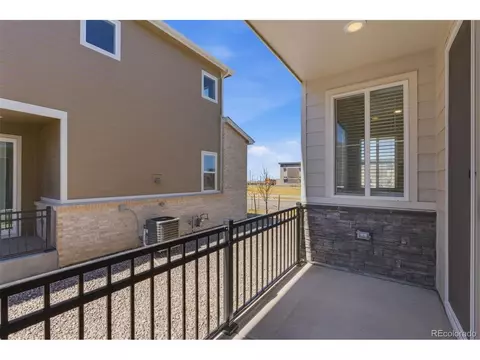 Exterior - 24380 E 42nd Ave, Aurora, CO 80019 photo 2 of 4