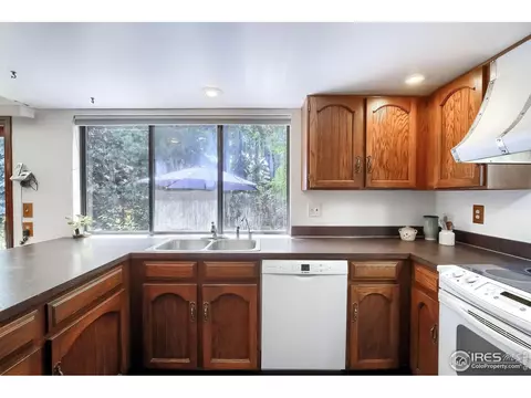 7194 Paint Brush Trl, Boulder, CO 80301 photo 11