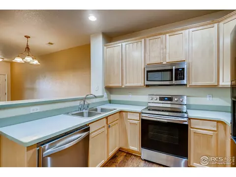 652 S Norfolk Way, Aurora, CO 80017 photo 10