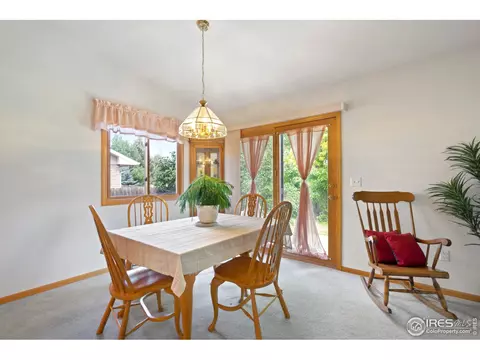 422 S 8th St, Berthoud, CO 80513 photo 8