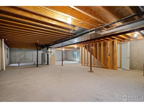 422 S 8th St, Berthoud, CO 80513 photo 9