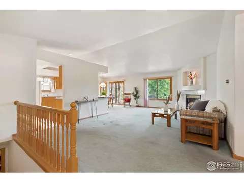 422 S 8th St, Berthoud, CO 80513 photo 4
