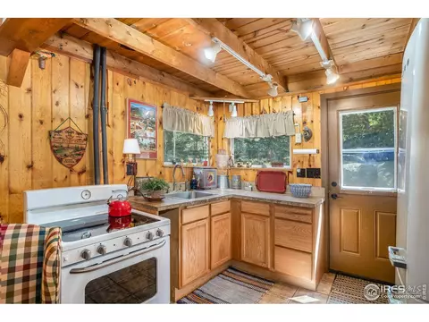 78 Peaceful Valley Rd, Lyons, CO 80540 photo 14