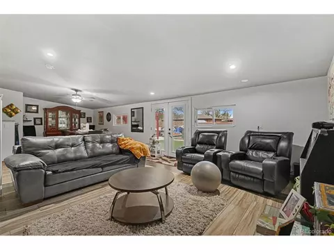 Living - 3017 Cimarron St, Aurora, CO 80011 photo 3 of 4