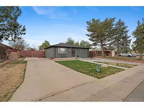 Other - 3017 Cimarron St, Aurora, CO 80011 photo 2 of 8