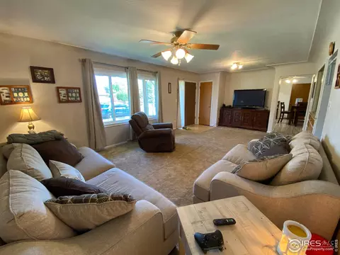 609 35th Ave Ct, Greeley, CO 80634 photo 3