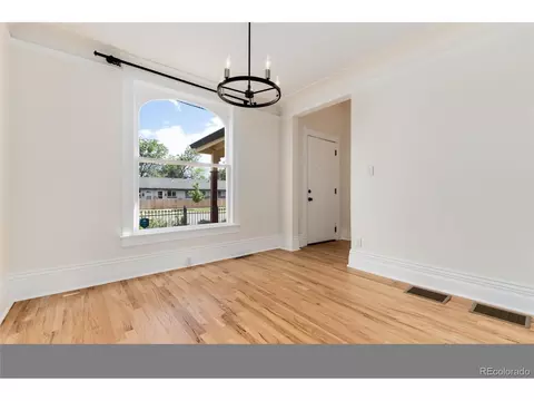 1633 E 30th Ave, Denver, CO 80205 photo 9