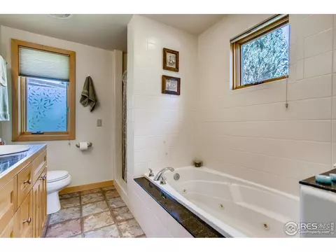 139 Eagle Canyon Cir, Lyons, CO 80540 photo 9
