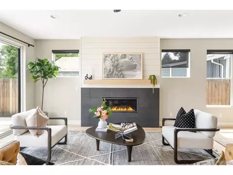2702 S Bannock St, Englewood, CO 80110