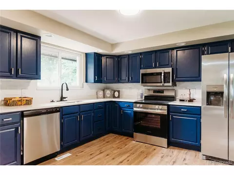 Undisclosed, Centennial, CO 80122 photo 8