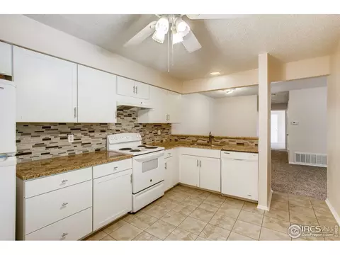 2260 E Geddes Ave #D, Centennial, CO 80122 photo 13