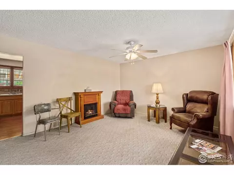 12610 E 55th Ave, Denver, CO 80239 photo 4