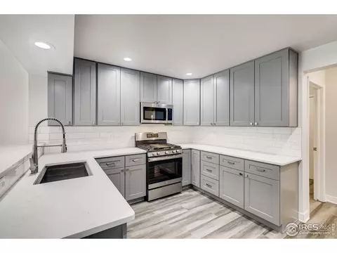 10374 Dresden St, Longmont, CO 80504 photo 10
