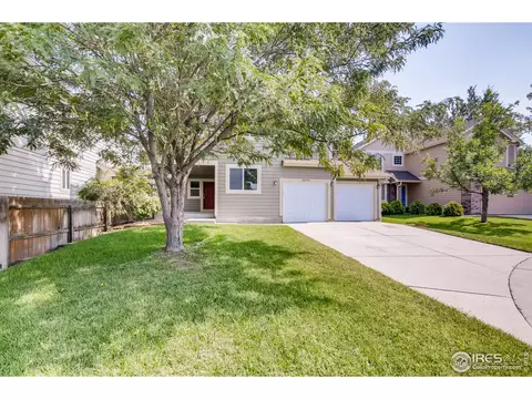 10374 Dresden St, Longmont, CO 80504 photo 2