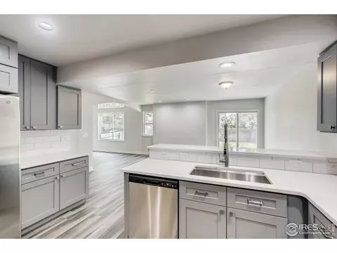 10374 Dresden St, Longmont, CO 80504 photo 12