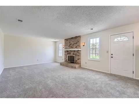 16946 E Progress Cir, Centennial, CO 80015 photo 9
