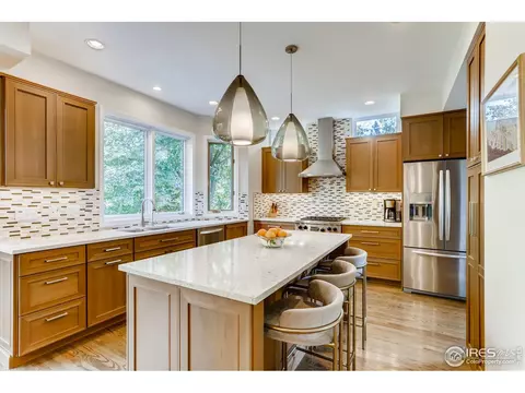 1311 Oakleaf Cir, Boulder, CO 80304 photo 7