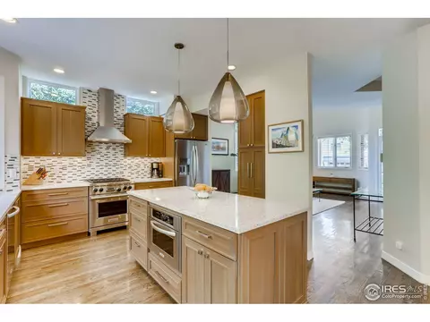 1311 Oakleaf Cir, Boulder, CO 80304 photo 10