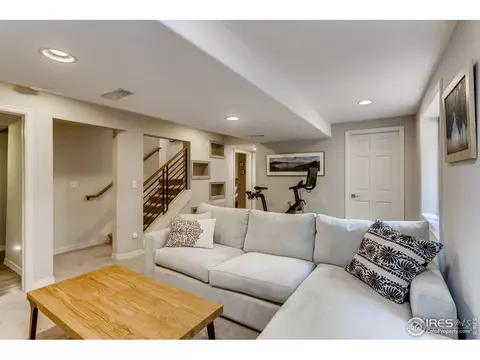 1311 Oakleaf Cir, Boulder, CO 80304 photo 21