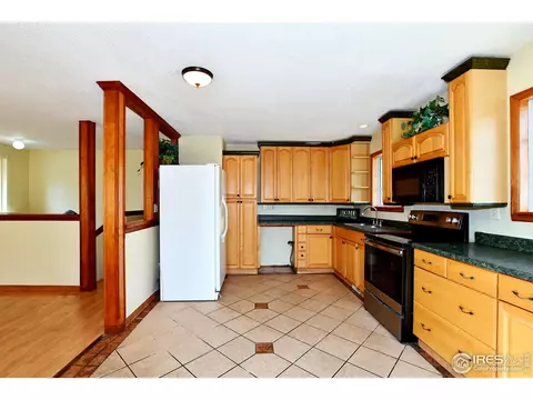 2109 36th St, Evans, CO 80620 photo 9