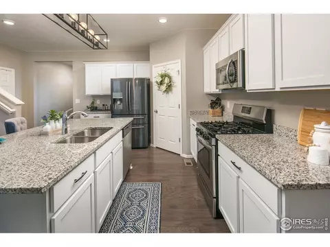 926 Charlton Dr, Windsor, CO 80550 photo 7