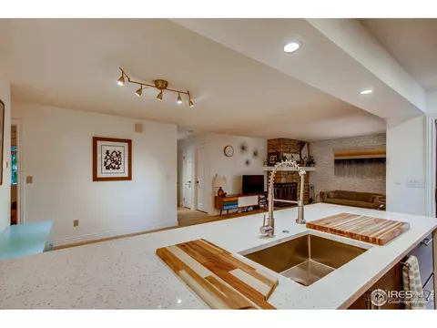 6168 Willow Ln, Boulder, CO 80301 photo 9