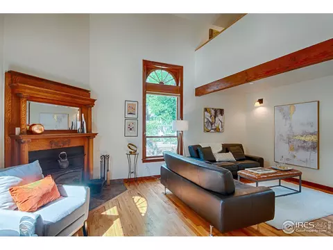 2105 Mapleton Ave, Boulder, CO 80304 photo 2