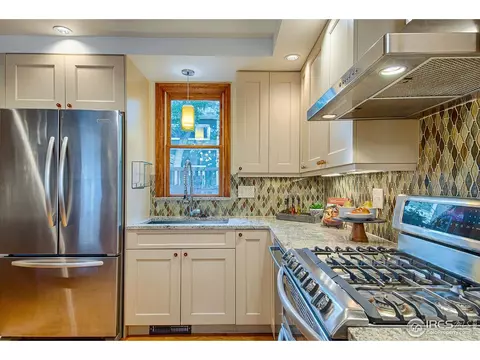 2105 Mapleton Ave, Boulder, CO 80304 photo 10