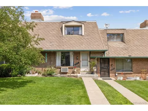 7711 W Glasgow Pl, Littleton, CO 80128