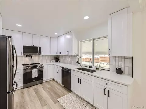6798 Lewis St, Arvada, CO 80004