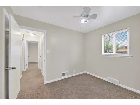 815 Macon St, Aurora, CO 80010 photo 15