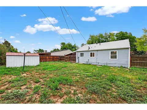 815 Macon St, Aurora, CO 80010 photo 20