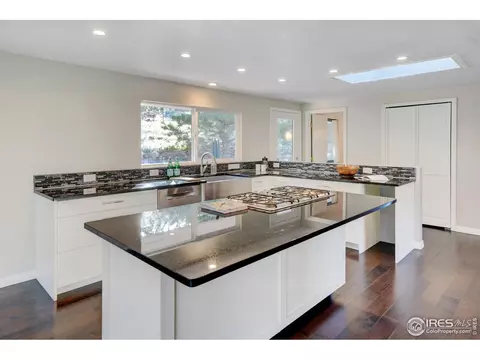 703 Apple Valley Rd, Lyons, CO 80540 photo 7