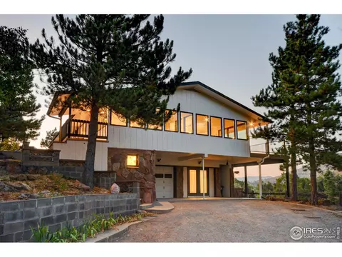703 Apple Valley Rd, Lyons, CO 80540 photo 5